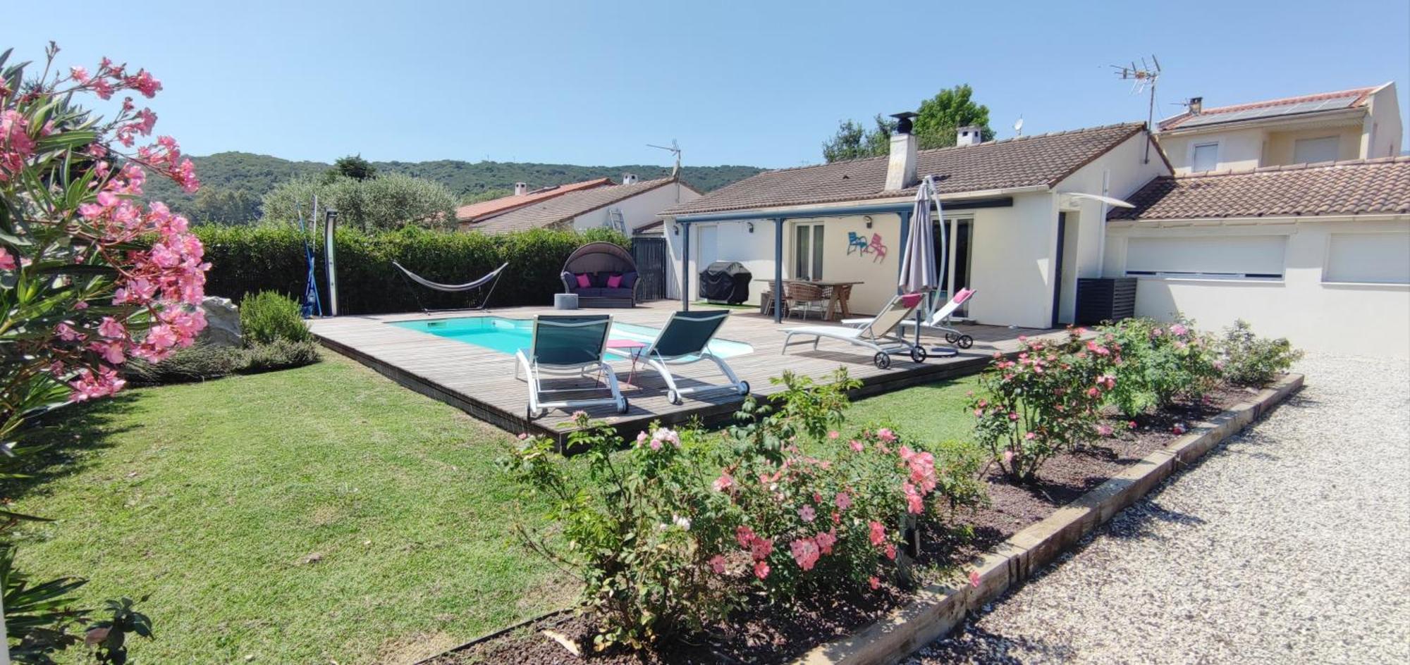 Climatise Avec Parking, Terrasse Et Piscine * Villeneuve-Loubet